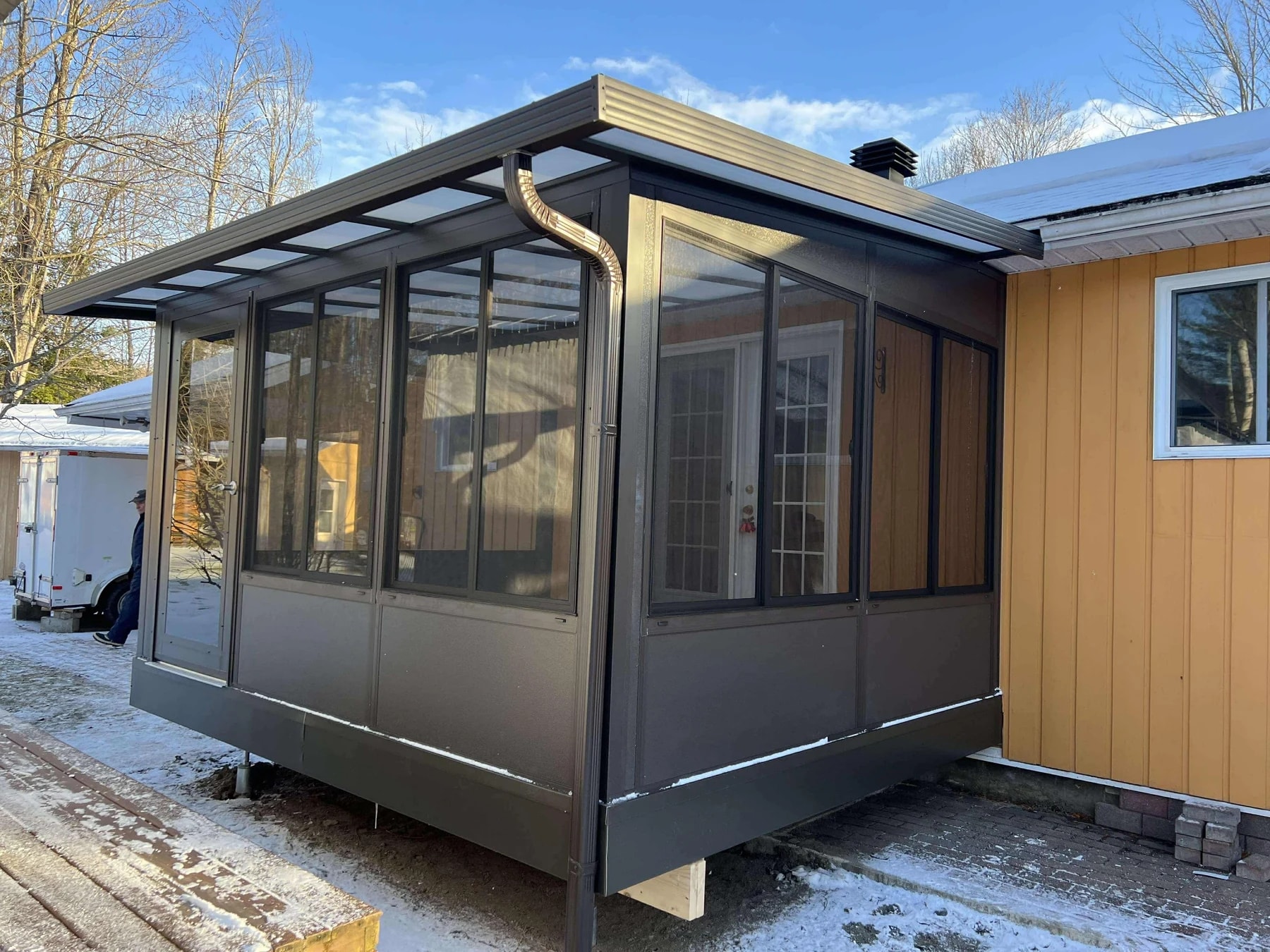 Solarium Modèle 300 Sunspace installé par Sher Auvents (4 de 4)